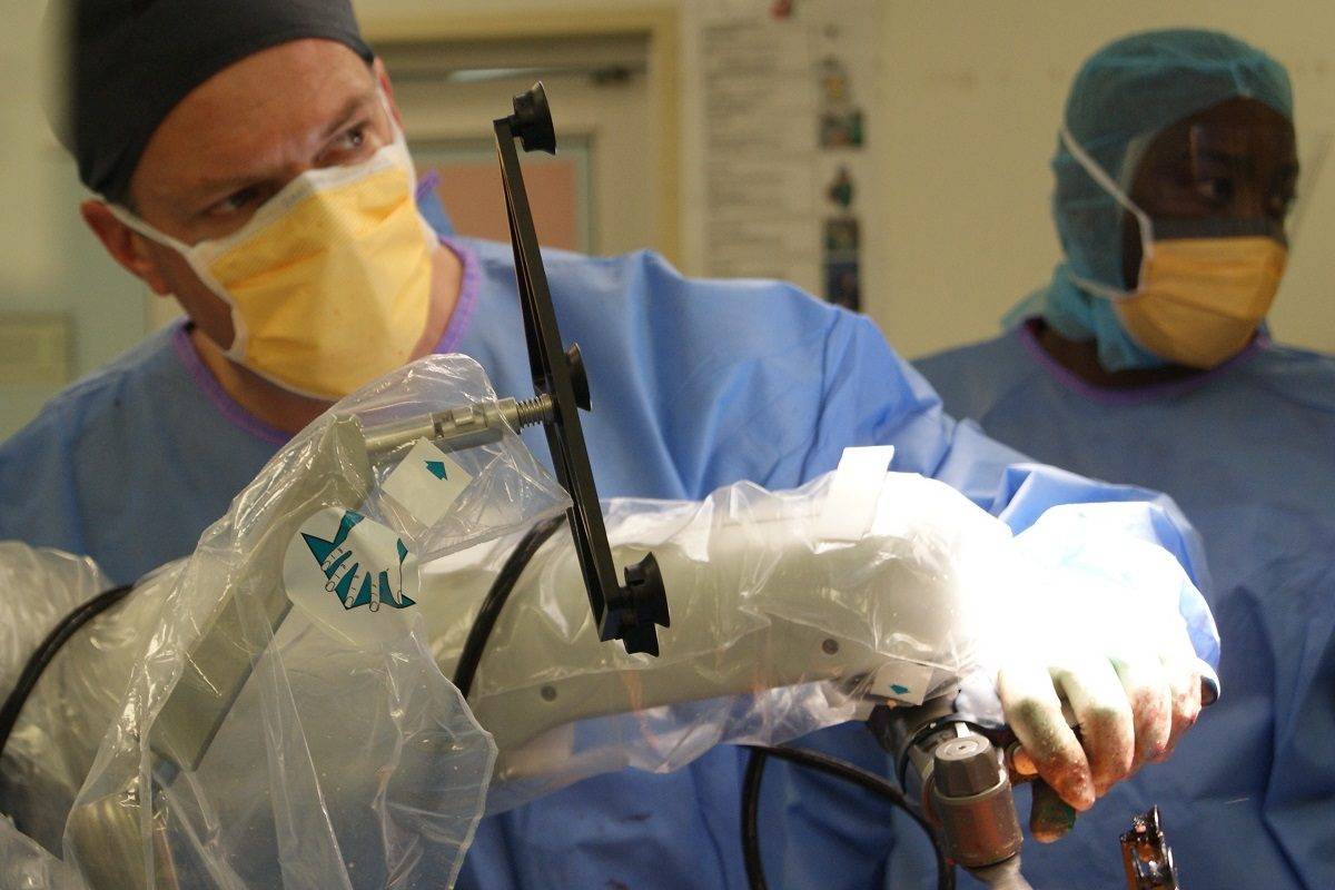 Robotic Knee Operation