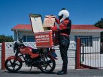 Shoprite’s Sixty60 Bet Tests Rivals In SA’s Grocery Delivery Rush