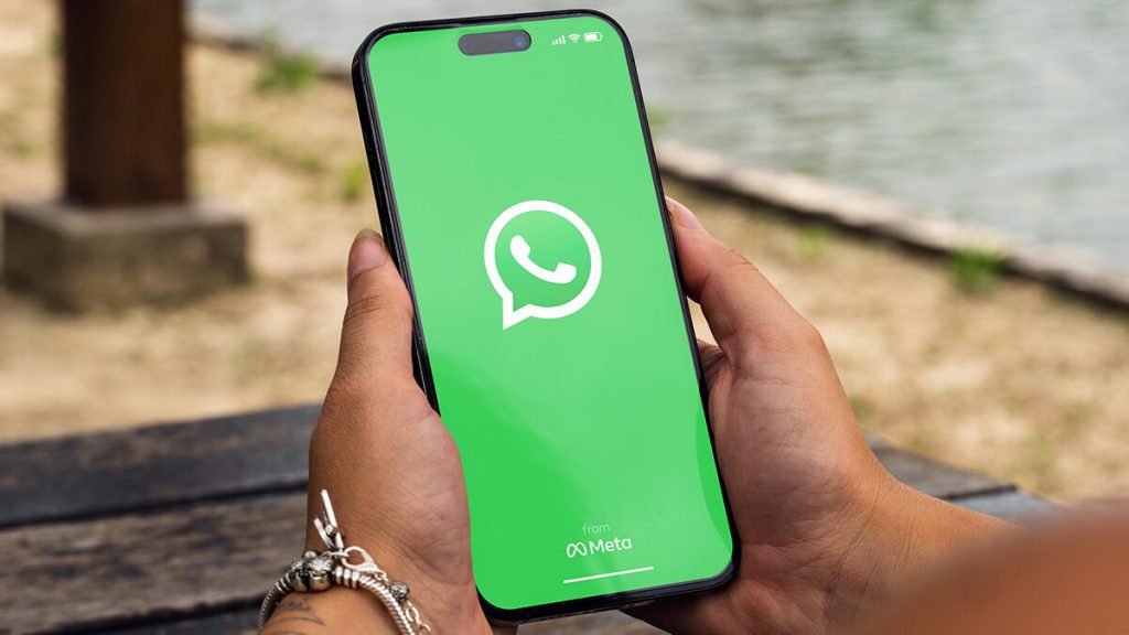 WhatsApp ‘Stole’ USD 635 M From South African Telcos’ Mobile Revenue